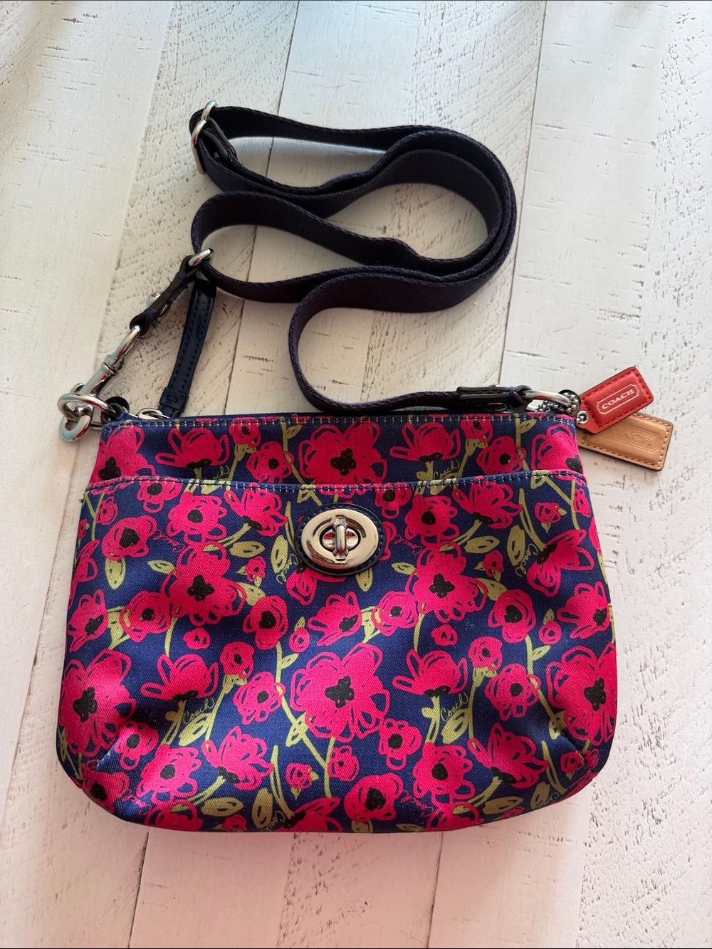 Vintage Coach Poppy Crossbody in Pink and Navy